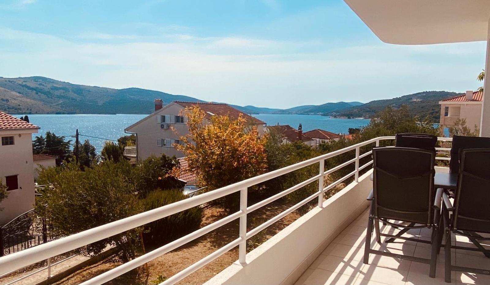 Ferienwohnung House Agradable Seget Vranjica Exterior foto